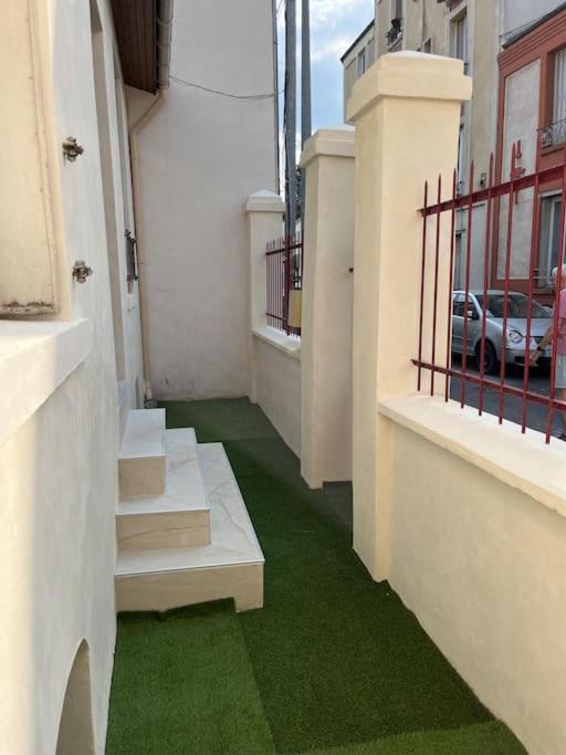La Maison Rayofam, A 30 Min De Paris, A 5 Min Du Stade De France Saint-Denis  Eksteriør bilde