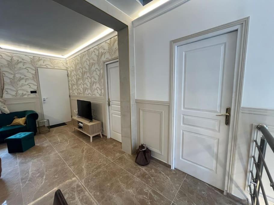 La Maison Rayofam, A 30 Min De Paris, A 5 Min Du Stade De France Saint-Denis  Eksteriør bilde
